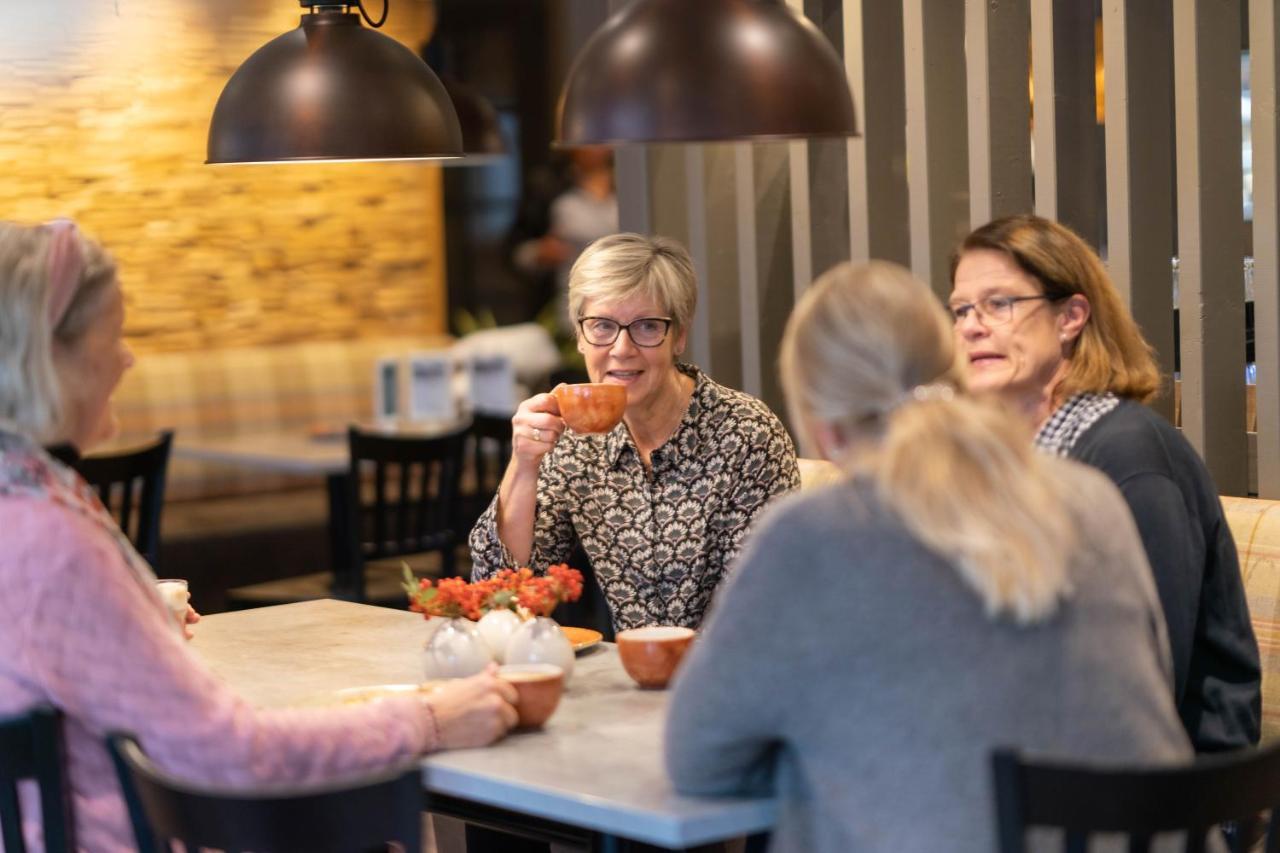 Lampeland Hotel Eksteriør billede